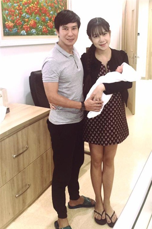 ly hai hanh phuc don vo va quy tu thu 4 xuat vien ve nha - 1