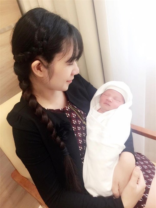 ly hai hanh phuc don vo va quy tu thu 4 xuat vien ve nha - 5