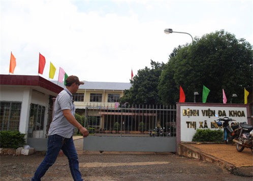 trao nhầm con, Bình Phước, cán bộ đoàn, thử AND, con ruột, dân tộc, người S’tiêng