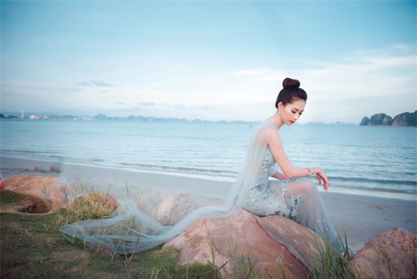 hoa-hau-thu-thao-dep-den-nao-long-5