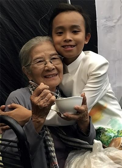 Những câu chuyện cảm động ít người biết về Hồ Văn Cường - Ảnh 1.