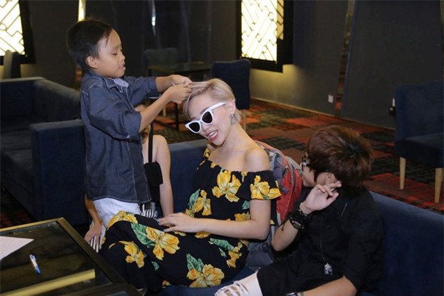 Những câu chuyện cảm động ít người biết về Hồ Văn Cường - Ảnh 2.