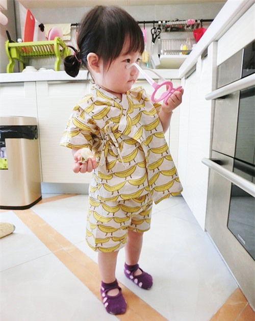 hang nghin me viet dang me man chiec ao tre em 230 nghin nay - 2