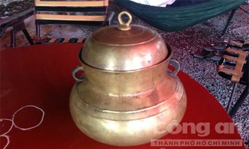 nồi đồng, tiền tỷ, đồ cổ, Ốc Eo, cổ vật, lừa đảo, thủ đoạn, Sài Gòn, mua bán, vào tù,