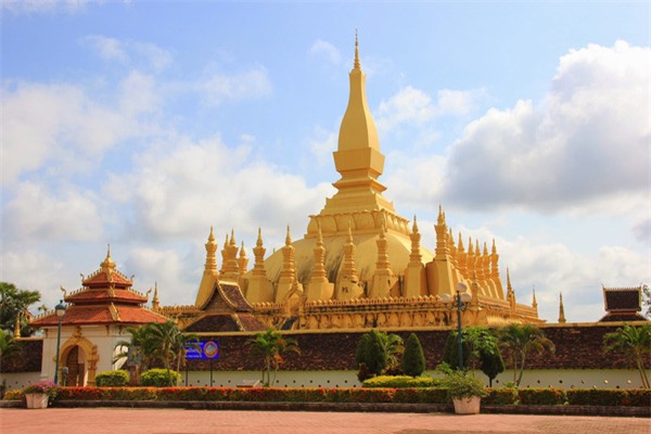 Pha That Luang