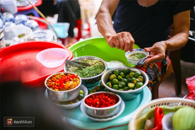 4 hàng ốc ngon nức tiếng Hà Nội: Chưa đi ăn là phí của giời! - Ảnh 4.