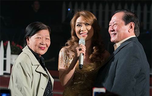 Mỹ Tâm và những hình ảnh hiếm hoi cùng chị gái và gia đình - 9