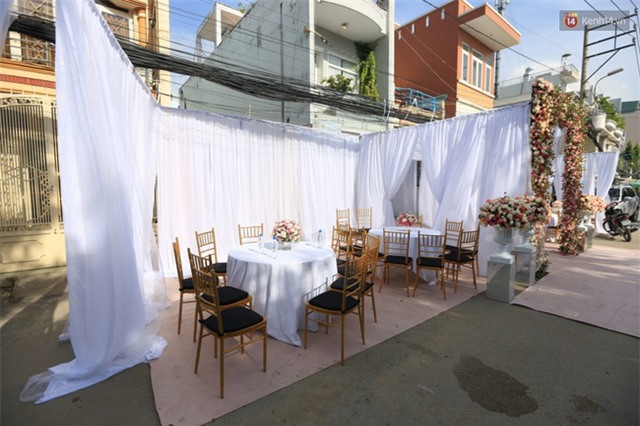 Cập nhật: Không gian lễ đính hôn tại gia của Ngọc Lan - Thanh Bình - Ảnh 3.