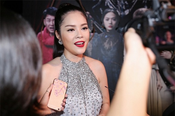 duongcamlynh-2-ngoisao 0