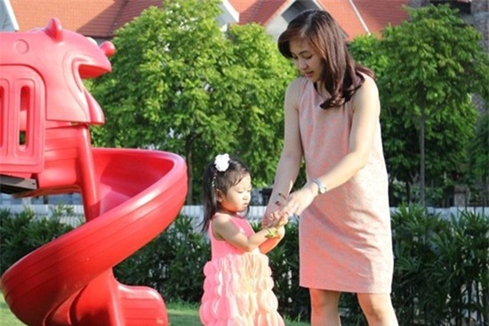 Cuộc sống đông con của cựu MC thời tiết VTV - Ảnh 9.