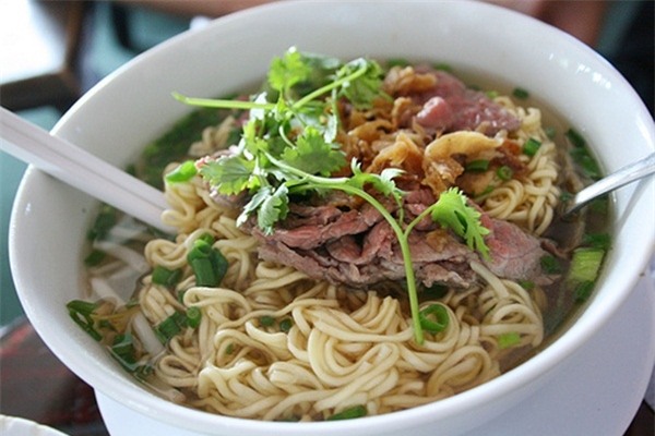 Giật mình 10 món ăn ai cũng từng mê mẩn lại gây ung thư dạ dày