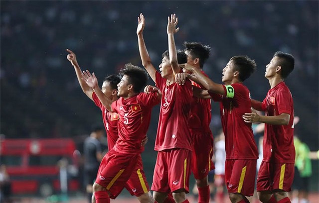 Dẫn 3-1 đến tận phút 82, U16 Việt Nam vẫn đánh rơi chức vô địch - Ảnh 2.