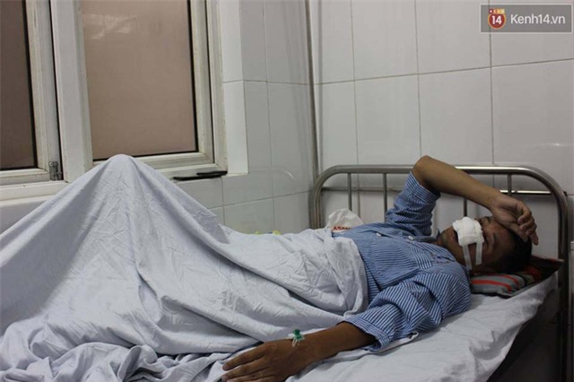 Shipper bị đánh vì 30.000: Đánh tôi đến gãy cả vợt tennis nhưng khách vẫn không dừng lại - Ảnh 1.