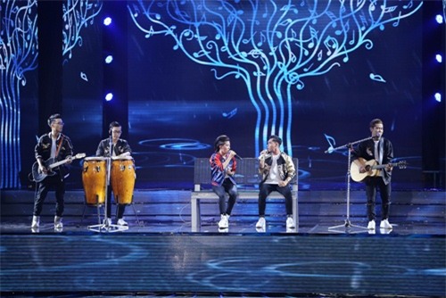 X-Factor 2016: Tùng Dương bực tức, phản đối gay gắt bài hát của Dương Khắc Linh ngay trên sóng trực tiếp! - 10