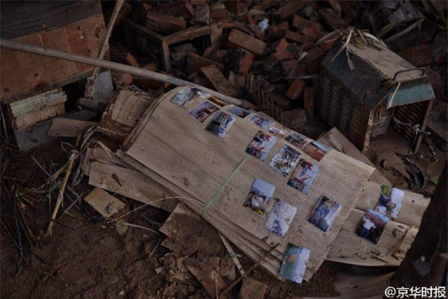 150 người chết vì mưa rơi, người dân Trung Quốc khóc nấc vì tán gia bại sản - Ảnh 12.