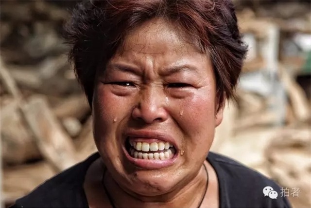 150 người chết vì mưa rơi, người dân Trung Quốc khóc nấc vì tán gia bại sản - Ảnh 19.