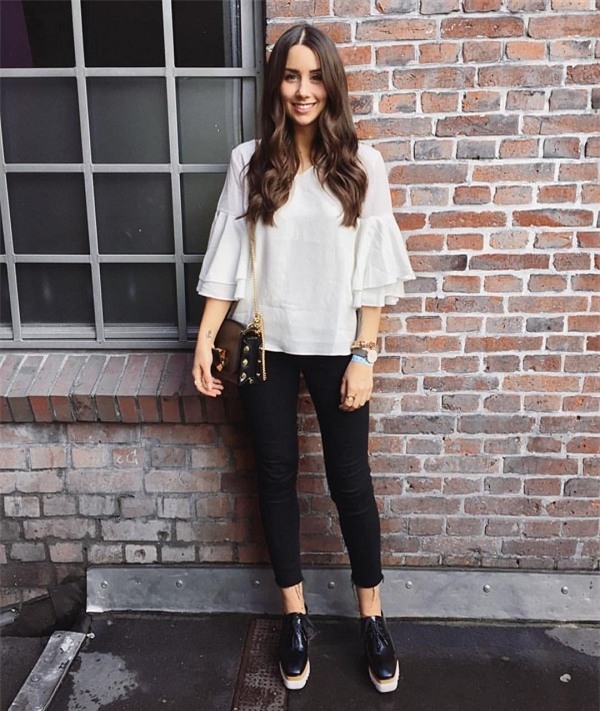 Toàn bộ mỡ bụng sẽ biến mất nhờ 4 chiếc áo hot nhất hè này