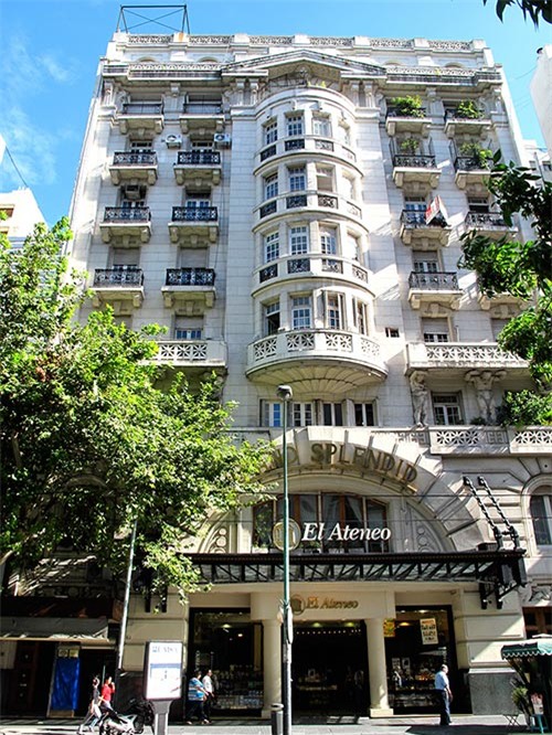 ngo ngang truoc nha sach sang trong nhu cung dien hinh anh 5