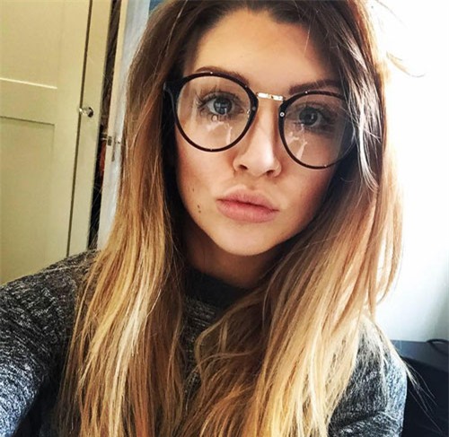 ngam co vo xinh nhu mong cua tien ve joe allen hinh anh 13