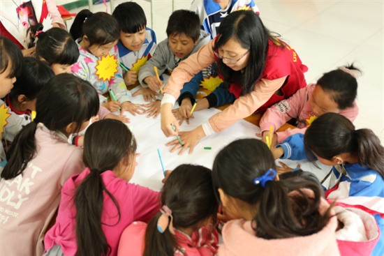 6 thoi quen me nen lam hang ngay giup con cuc gioi sang tao khi lon - 1