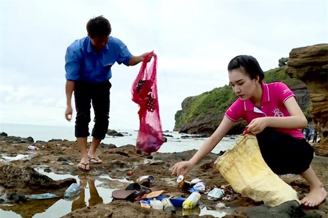 Hoa hậu Việt Nam 2016: Người đẹp Huế - Ngọc Trân bị tố diễn sâu, lừa dối khán giả - Ảnh 3.