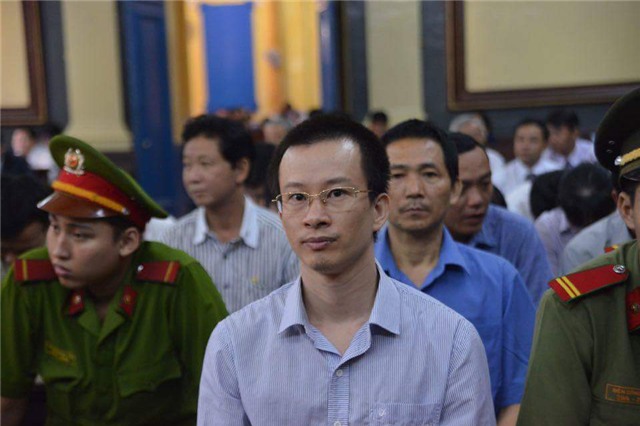 Xét xử Phạm Công Danh, Trần Ngọc Bích, Tân Hiệp Phát, Phạm Công Danh, xét xử Phạm Công Danh, Trần Ngọc Bích, Tân Hiệp Phát, nghìn tỷ, nhân viên ngân hàng, đại án 9000 tỷ