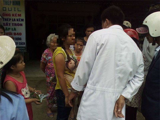 Bí ẩn cô gái bị “hôn mê” bên đường ở Đà Nẵng - Ảnh 3.