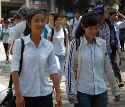 mien nui gioi ngoai ngu hon: khong co tieu cuc trong ket qua thi hinh anh 1