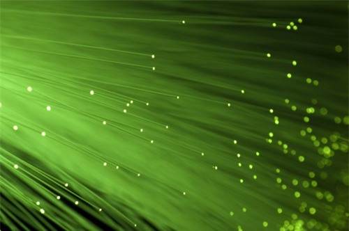 Tạo ra cáp quang trong không gian để tăng tốc độ internet - 1