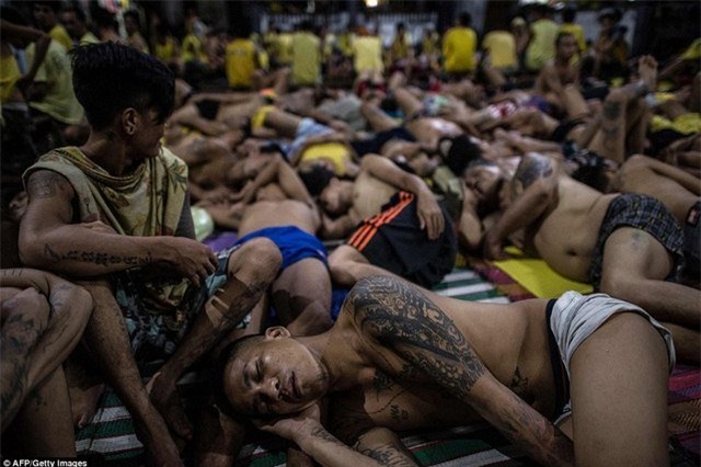 hinh anh soc trong nha tu khet tieng nhat philippines hinh anh 8