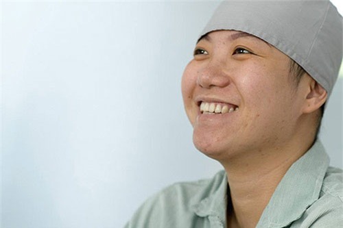 hoa khoi da cau chien thang ung thu nho nghi luc phi thuong hinh anh 2