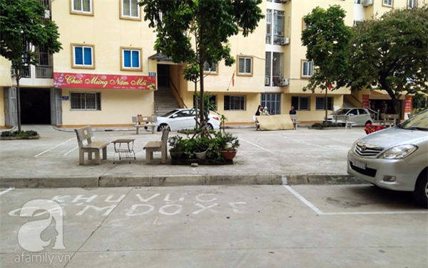 Hà Nội: Cháu bé 5 tuổi khóc lóc, hoảng sợ kể chuyện bị bắt cóc hụt - Ảnh 3.