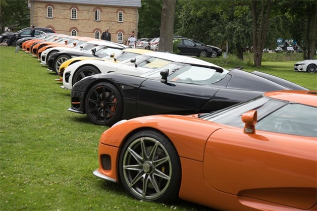 Dan sieu xe Koenigsegg khoe ve dep o Thuy Dien hinh anh 3