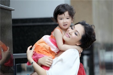 hoa hau viet nam 2016: 1, 2 tham chi 3 con, ho van dep xuat sac - 11