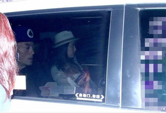 Chưa tìm mua được biệt thự, Hoắc Kiến Hoa sống ở nhà vợ 0