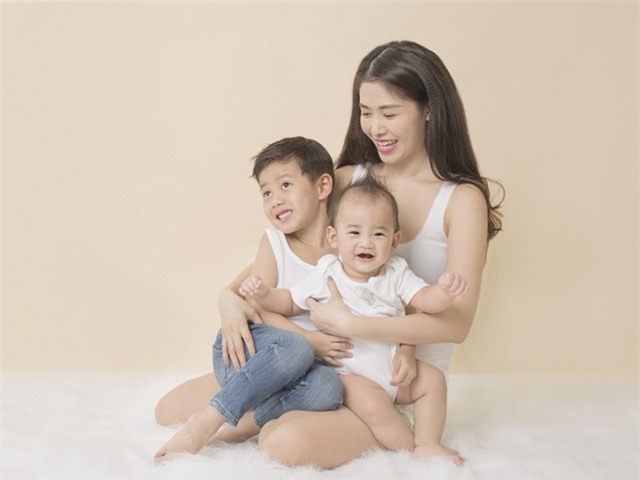 Cach xu ly khung hoang tuoi len 3 cua ba xa Dang Khoi hinh anh 2