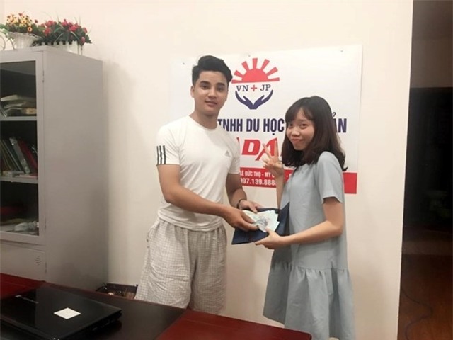 Nhat duoc cua roi dang tin len mang: Viec tot hay cau like? hinh anh 2