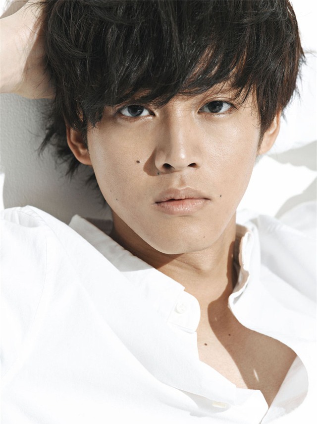 Phụ nữ Nhật Bản chọn ai giữa đại gia xấu trai và trai đẹp rỗng túi? - Ảnh 1.