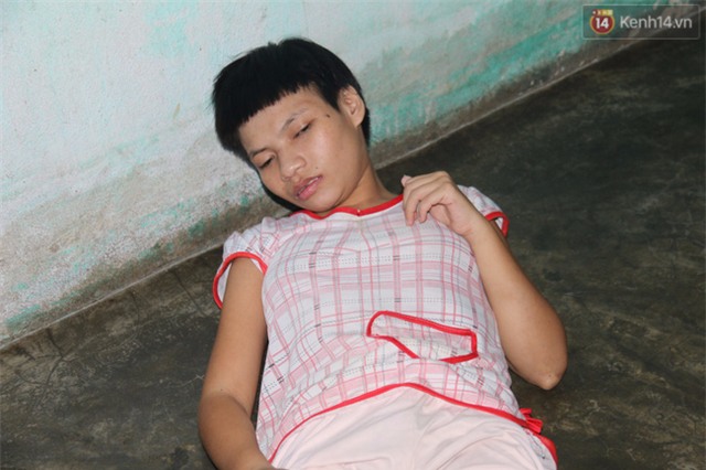 Người phụ nữ nhốt 2 con trong chuồng: “25 năm nay tôi chỉ mong được một lần được nghe tiếng gọi mẹ” - Ảnh 12.