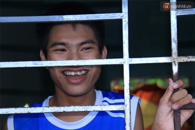 Người phụ nữ nhốt 2 con trong chuồng: “25 năm nay tôi chỉ mong được một lần được nghe tiếng gọi mẹ” - Ảnh 19.