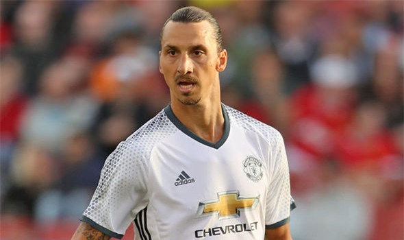 Ibrahimovic chứng minh vai trò thủ lĩnh ở MU