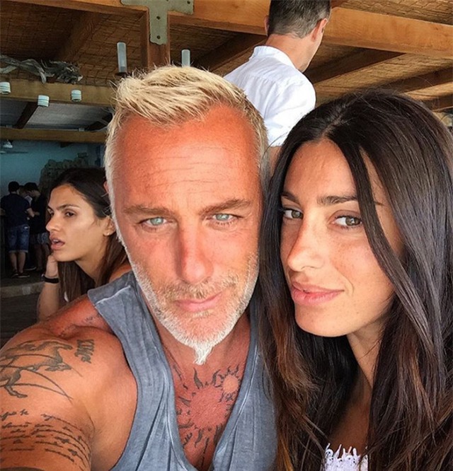 Người đàn ông 49 tuổi khiến cả thế giới kinh ngạc bởi thân hình quyến rũ, tràn đầy năng lượng - Ảnh 15.