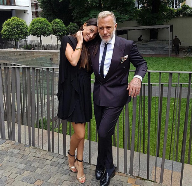 Người đàn ông 49 tuổi khiến cả thế giới kinh ngạc bởi thân hình quyến rũ, tràn đầy năng lượng - Ảnh 16.