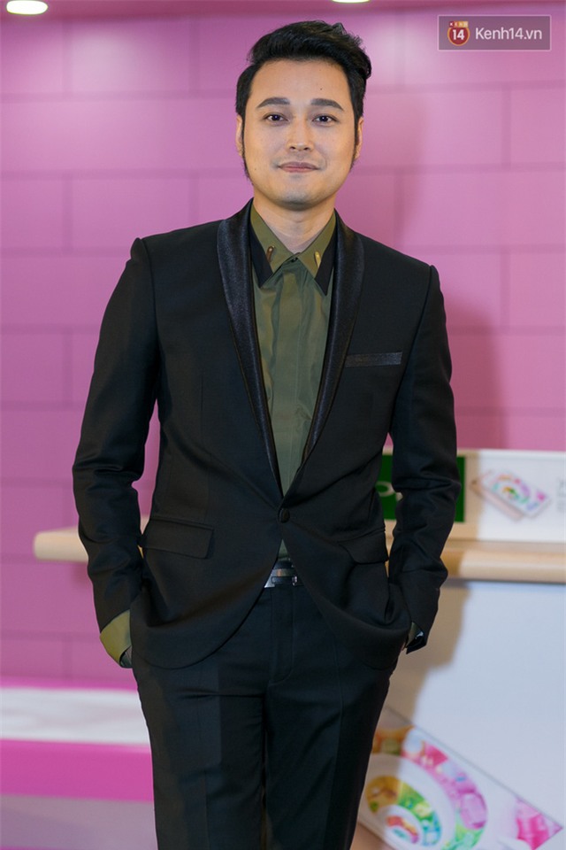 Sơn Tùng M-TP xuất hiện cực chất và đẹp trai giữa dàn mỹ nhân hot của showbiz Việt - Ảnh 13.