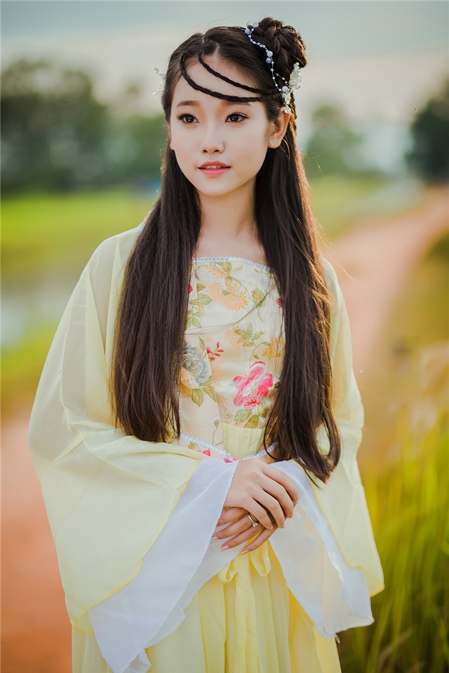 Thư có ước mơ trở thành một ca sĩ.