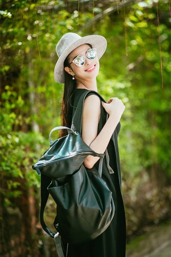 Phạm Hương 3