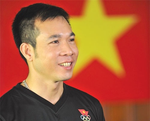 Xạ thủ 42 tuổi Hoàng Xuân Vinh