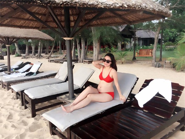 Á hậu Ngô Trà My khoe ngay ảnh con gái sau khi sinh - Ảnh 4.