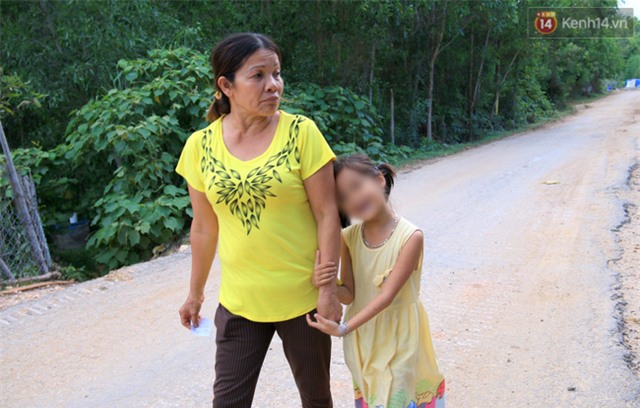 Bé gái 7 tuổi mồ côi mang HIV: Cháu muốn được đi học, cháu không muốn chết! - Ảnh 8.