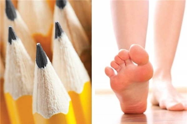 Đôi giày mới quá chật? Hôm nay bạn đi bộ hơi nhiều hay xếp hàng quá lâu? Hãy giải phóng cơn đau chân bằng cách đặt một cây bút chì lên sàn nhà và cố dùng ngón chân gắp nó lên. Cách này sẽ giúp bạn thư giãn chân và bớt đau cơ bắp hơn.